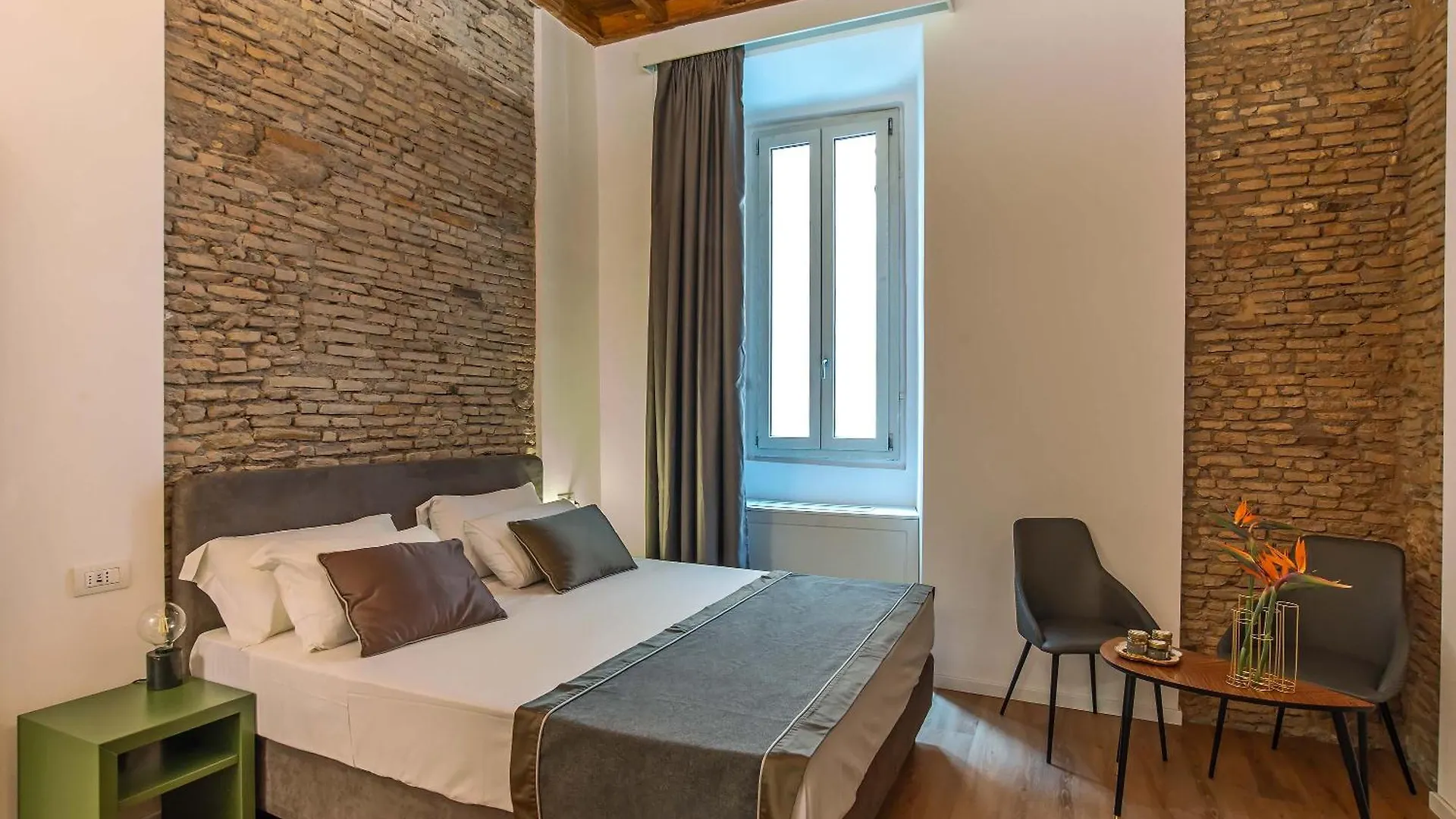 Ora Acanfora Suites ローマ