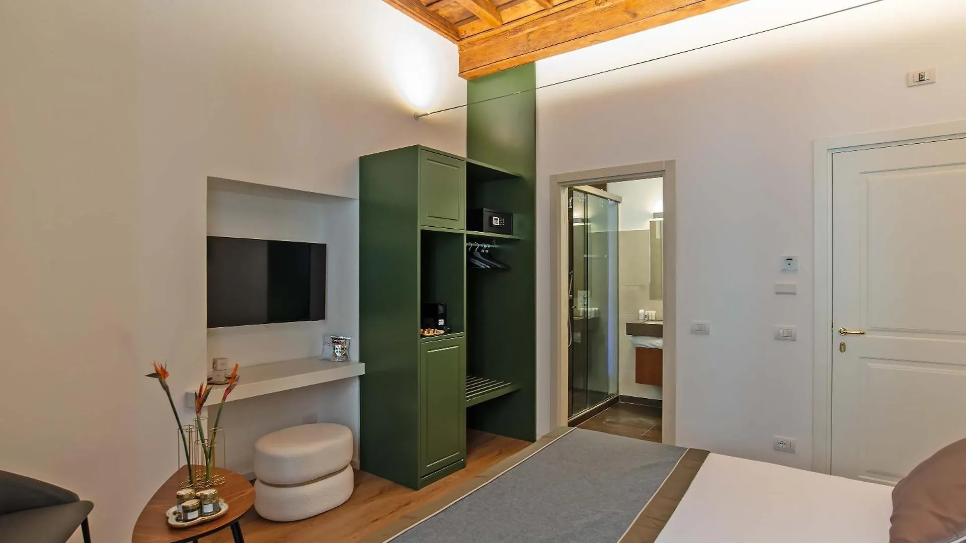 Ora Acanfora Suites ローマ