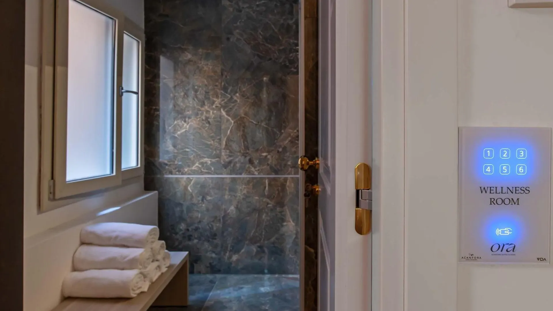 Ora Acanfora Suites ローマ ゲストハウス